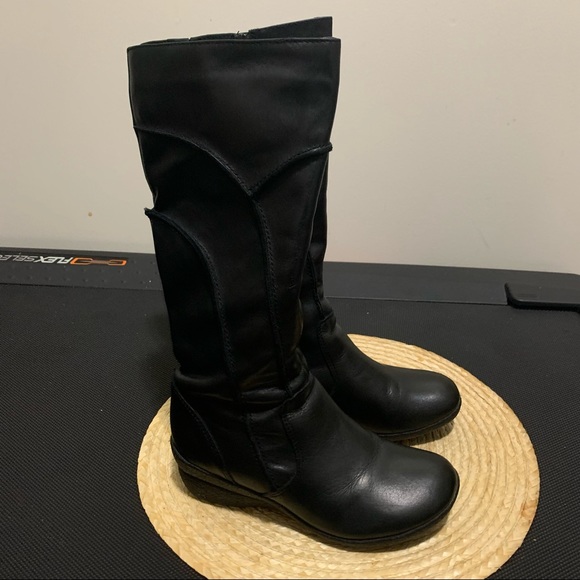 Hush Puppies Waterproof Thinsulate Insulation Genuine Leather Mid 13”High Boots - Picture 2 of 16